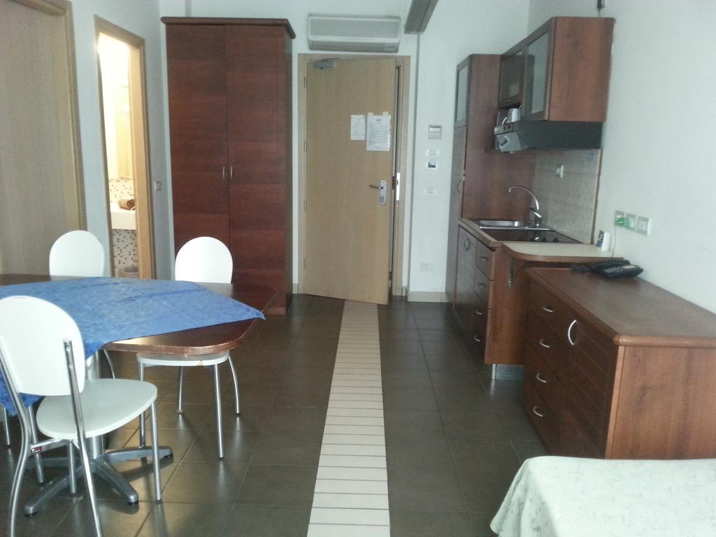 Residence Nocchiero Riccione Eksteriør bilde