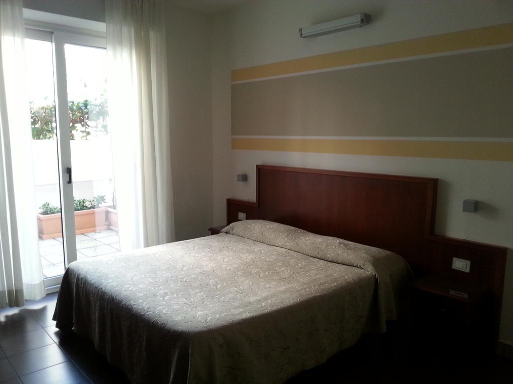 Residence Nocchiero Riccione Eksteriør bilde